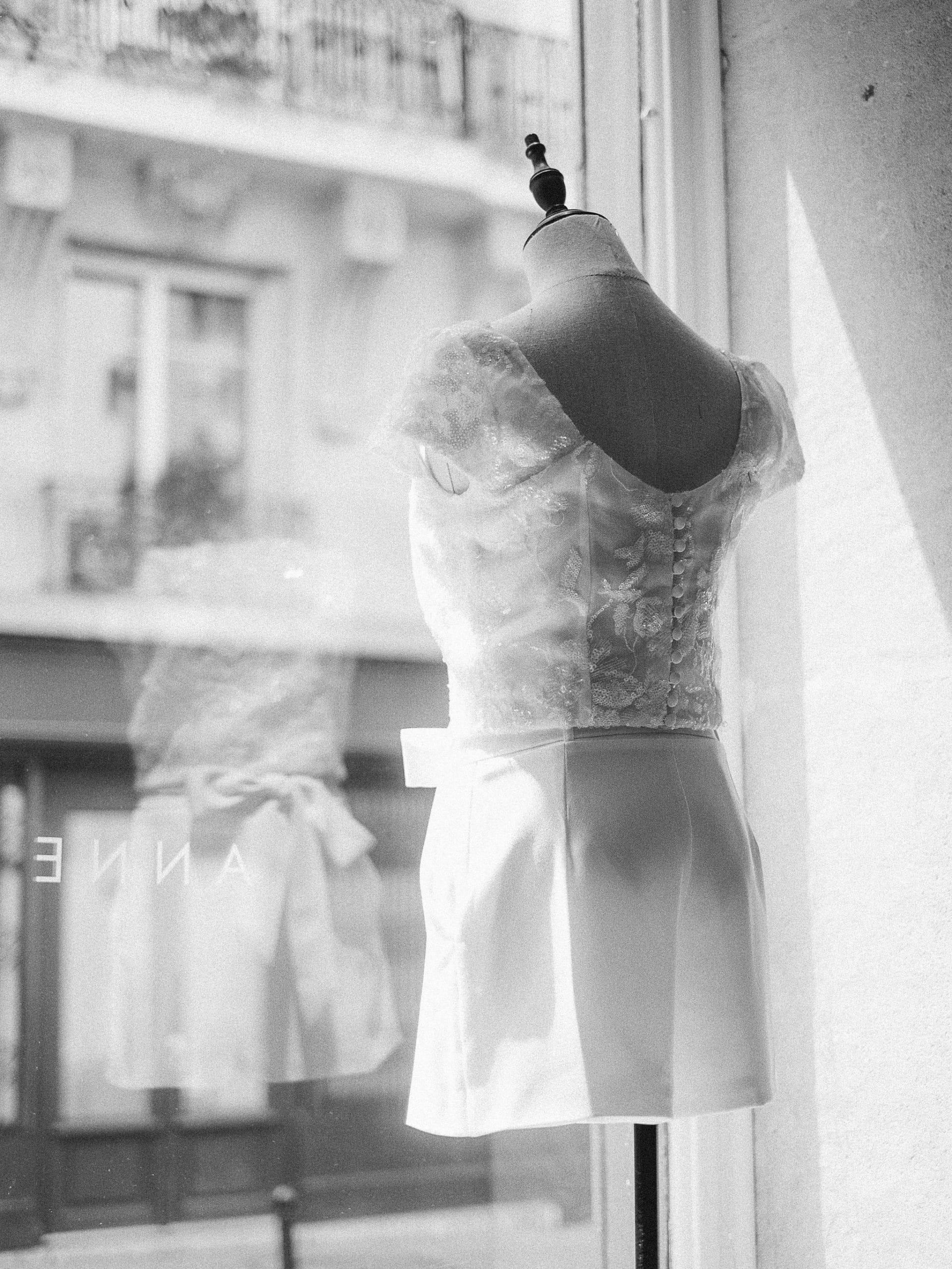 YannMc_corporate_showroom-bride-designer-paris_202306-anne-de-lafforest-20-scaled | Anne de Lafforest